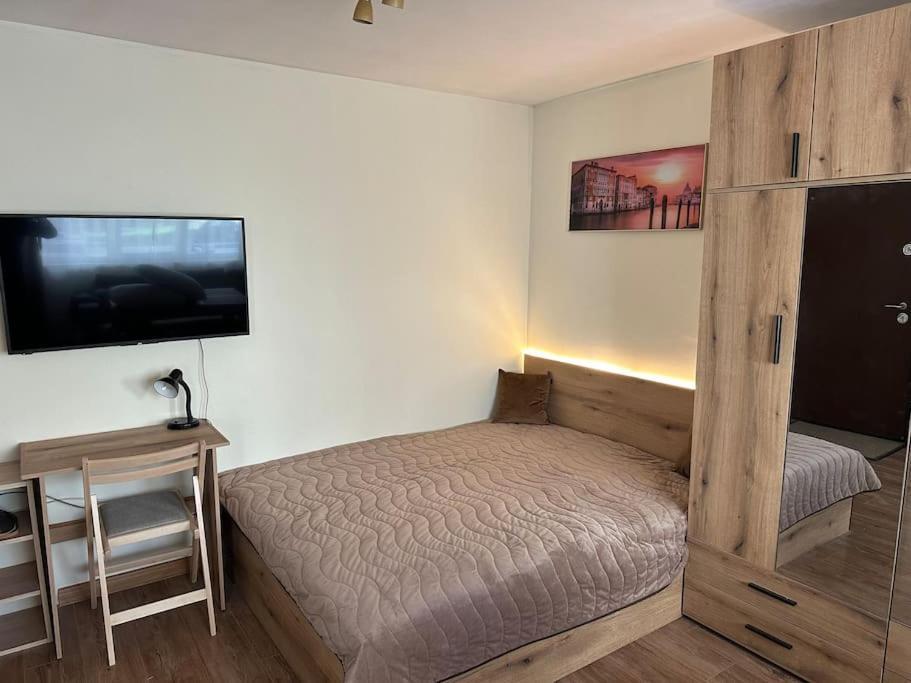 Green Park Apartment - Brand New Studio! Ruse Exteriér fotografie